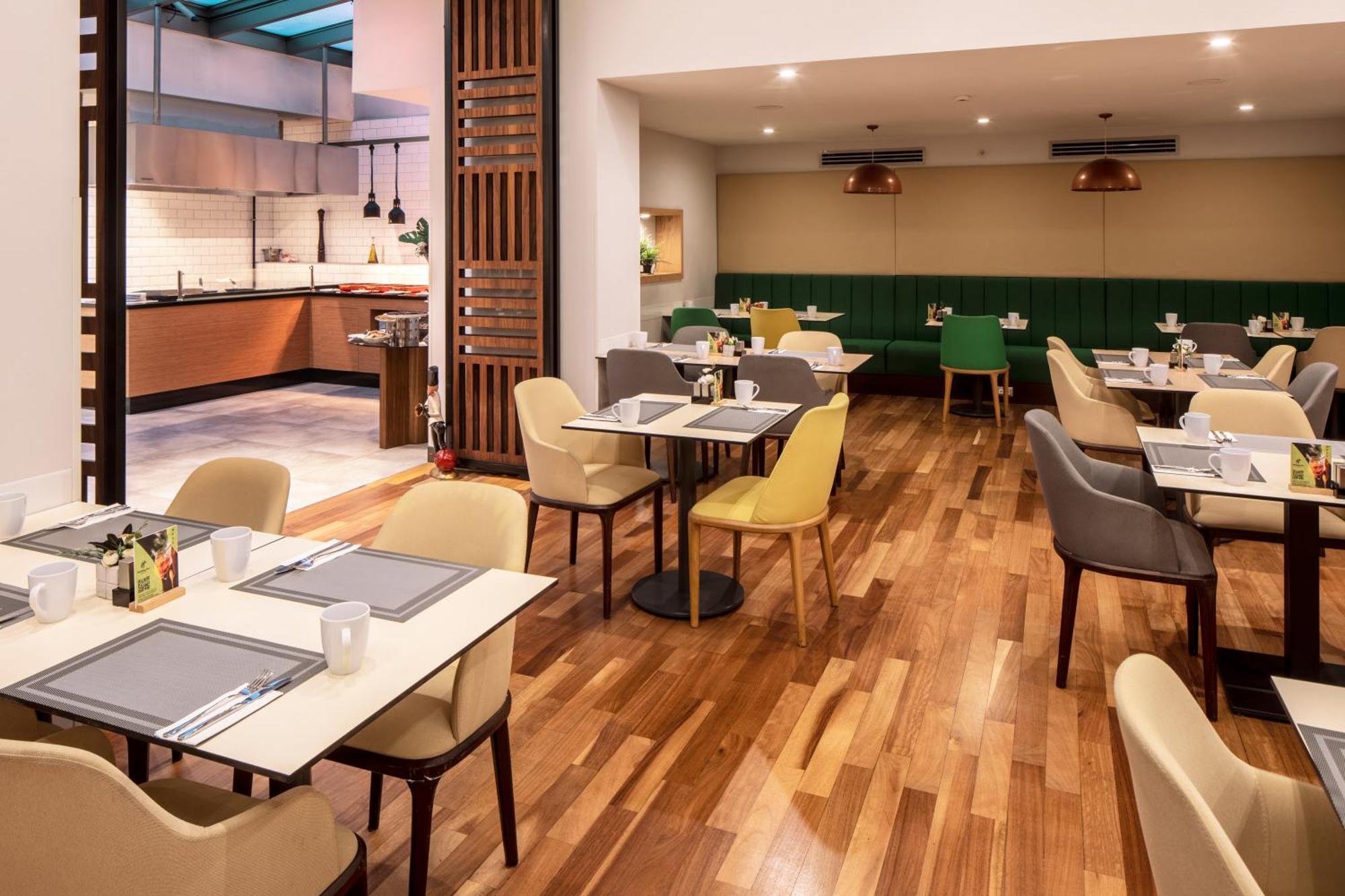 Holiday Inn Sisli By Ihg Istanbul Eksteriør billede