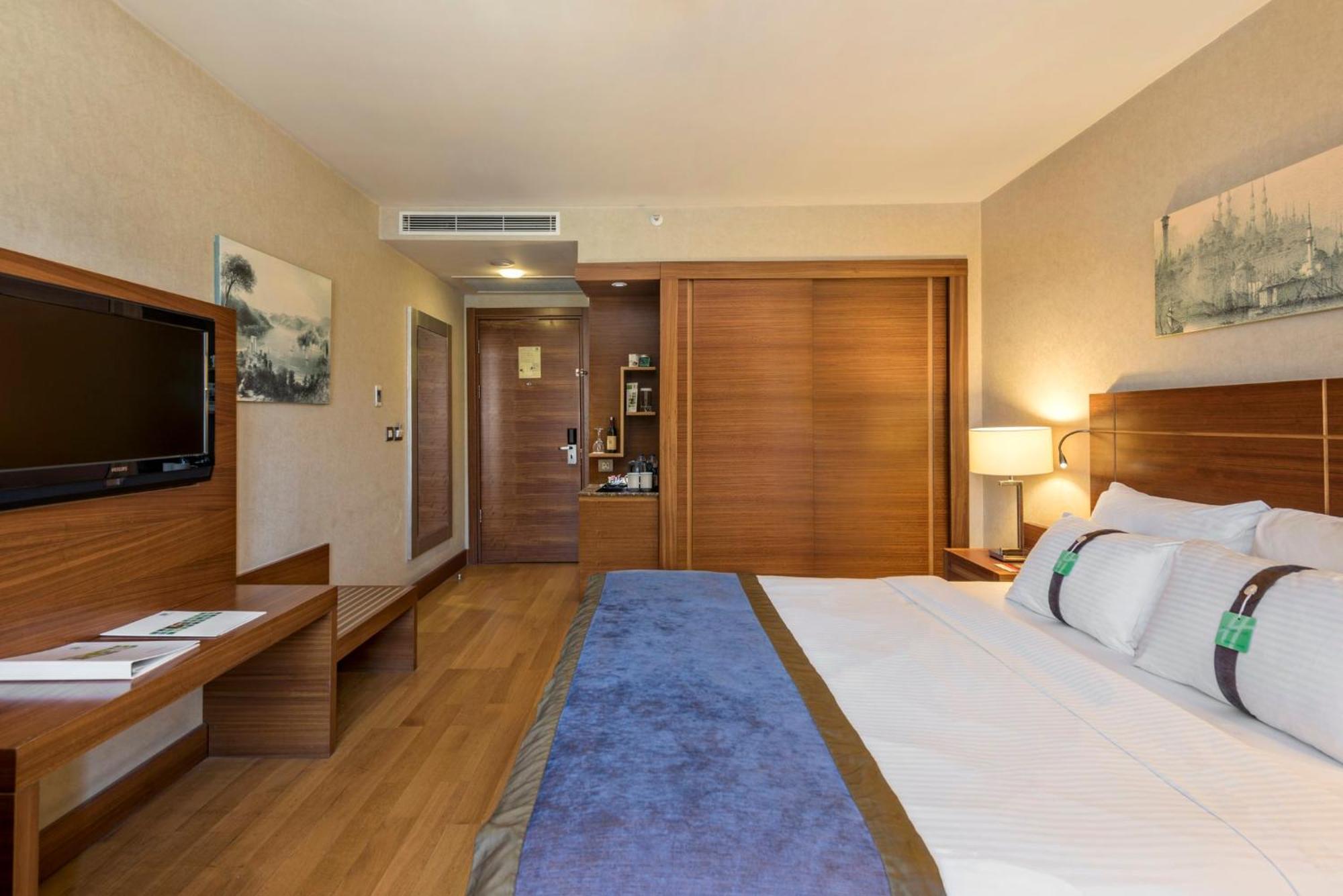 Holiday Inn Sisli By Ihg Istanbul Eksteriør billede